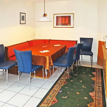 Haus Dobler 110s *